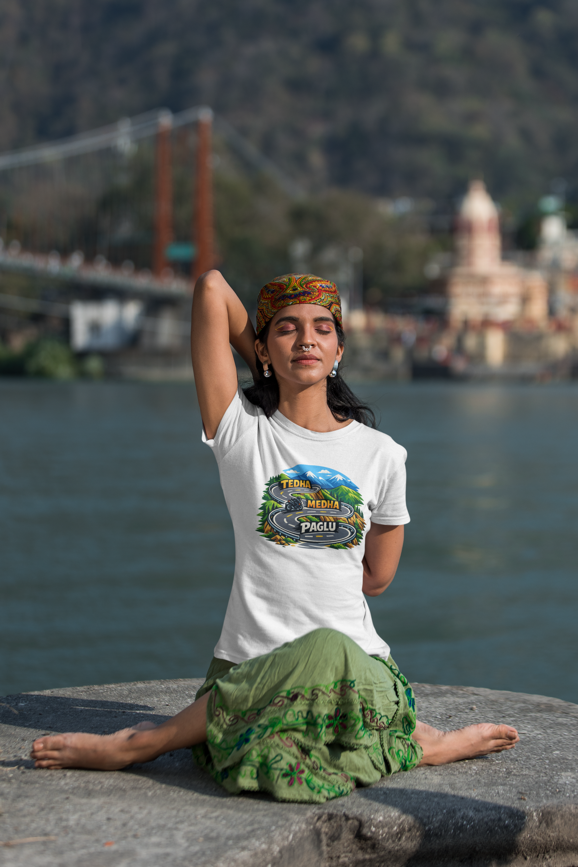 Tedha Medha Paglu Travel T Shirt