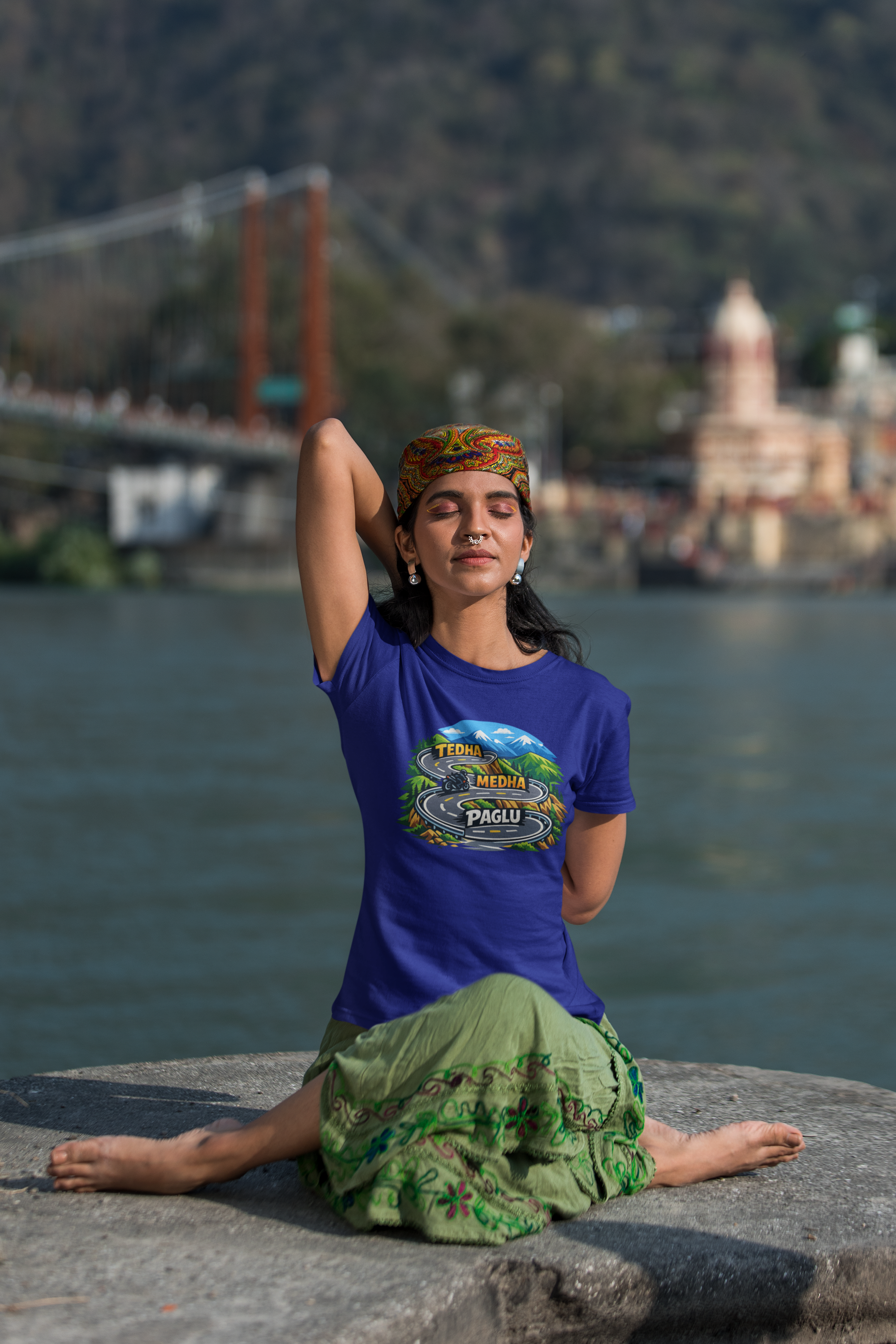 Tedha Medha Paglu Travel T Shirt