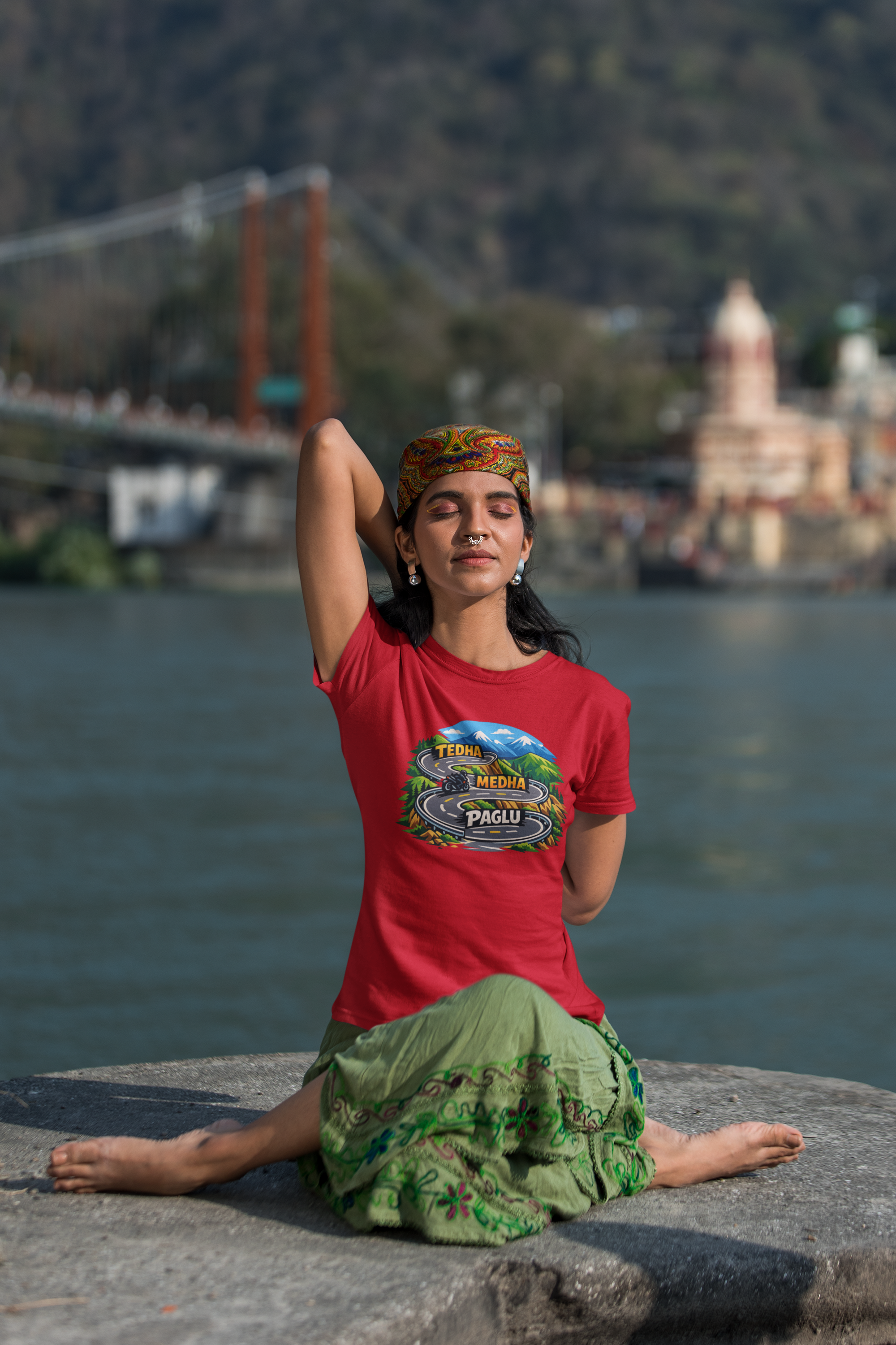 Tedha Medha Paglu Travel T Shirt